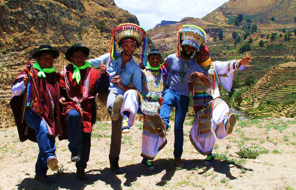 Documentaire: A la recherche des Fakirs Péruviens dans les hauteurs de la Cordillère des Andes